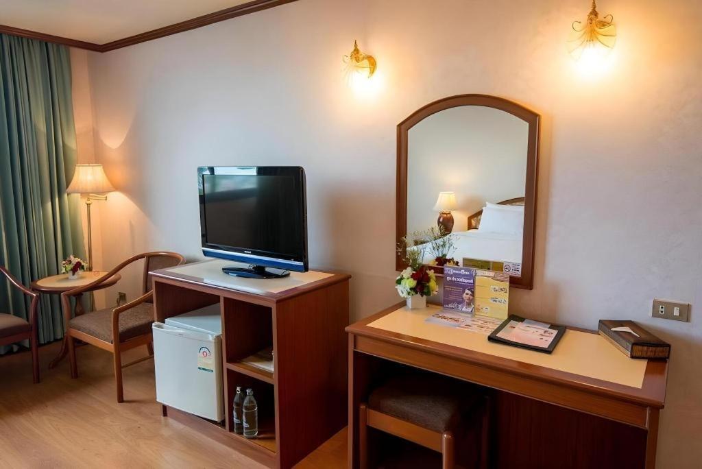 K.P. Grand Hotel Chanthaburi Dış mekan fotoğraf